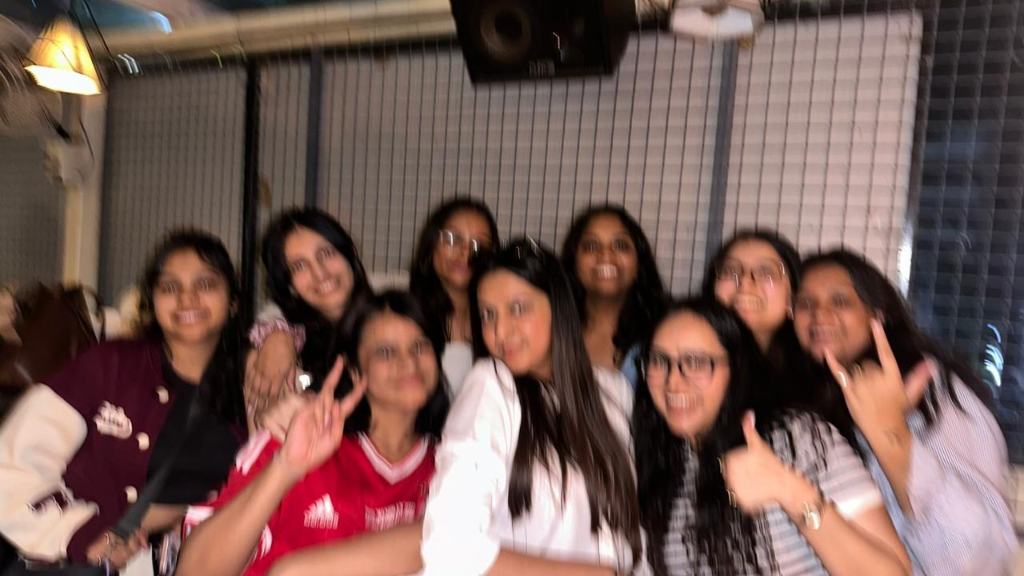 10k Group Background